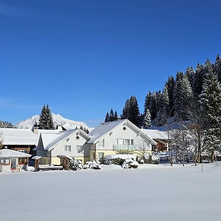 Haus Capricorn - Appartement Mountain View Gargellen Exterior photo
